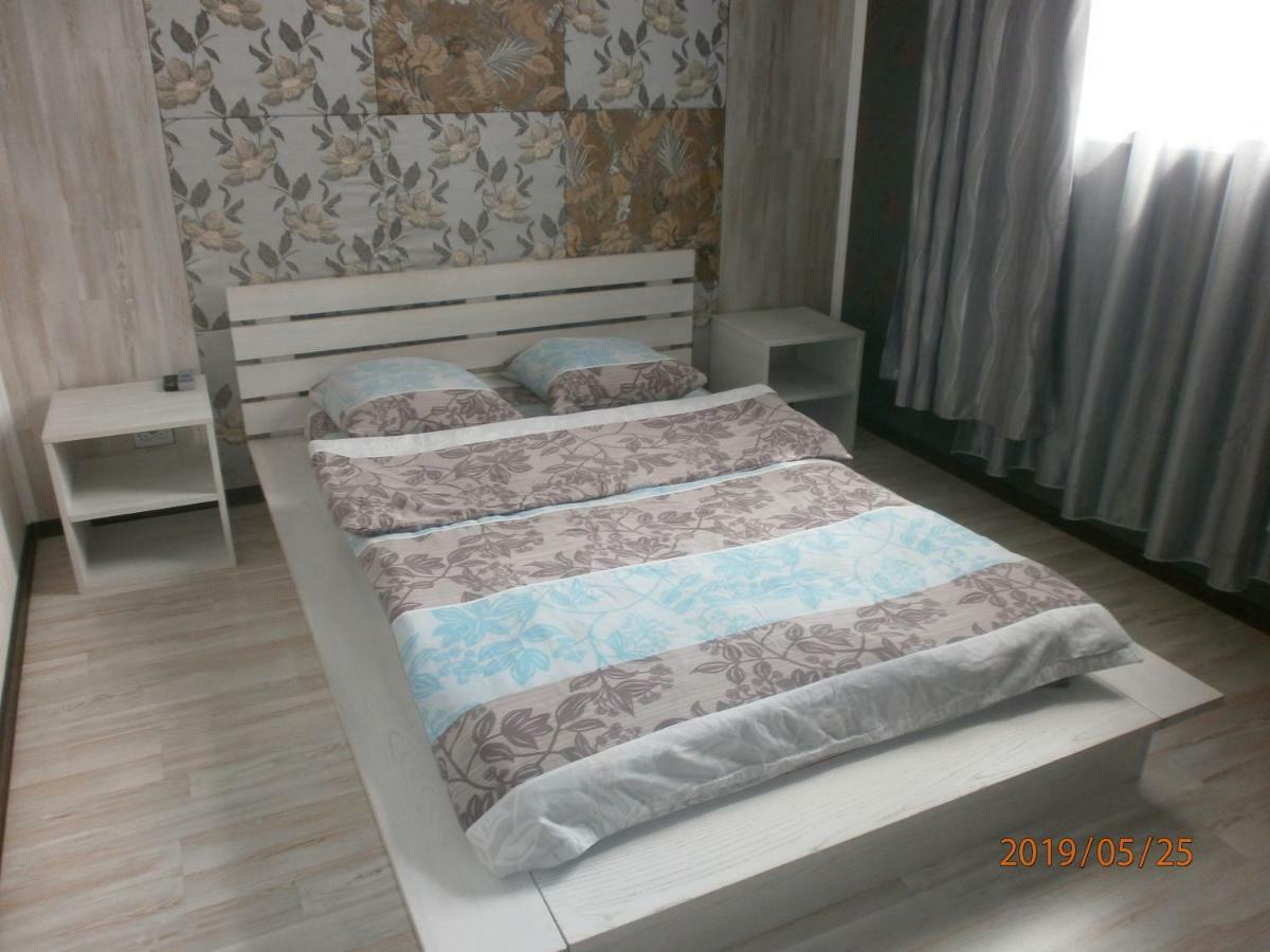 Mini Hotel Na Gasheka Київ Екстер'єр фото